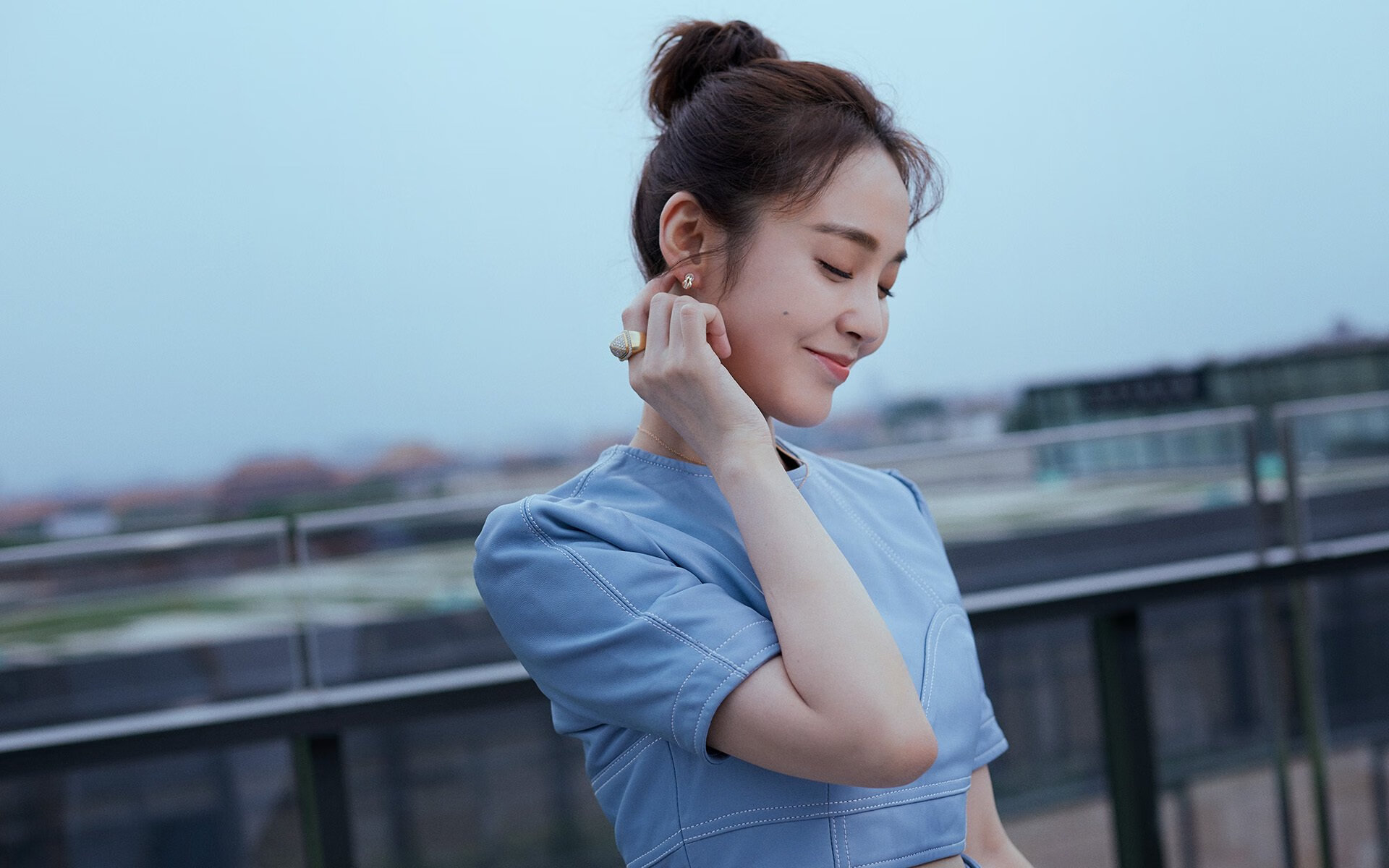 爱游戏app-弗赖堡年轻锋线崭露头角，弗赖堡队徽是什么鸟