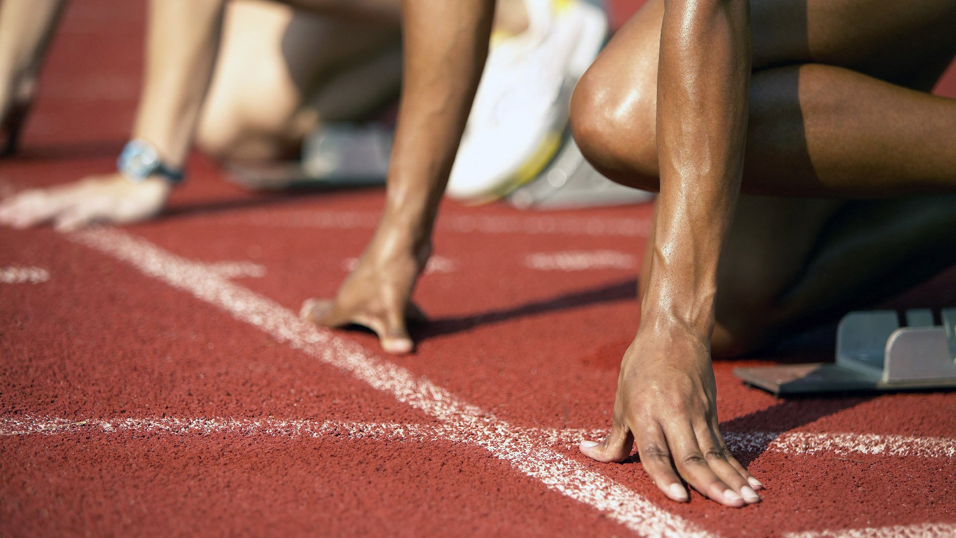 体育新闻中心发布全国田径锦标赛地点调整承办城市,全国田径锦标赛百度百科