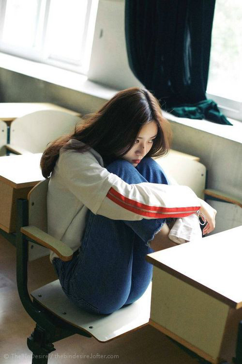 AIYOUXI.COM-欧洲杯激情碰撞：战术布局让人拍案叫绝，欧洲杯经典比赛视频