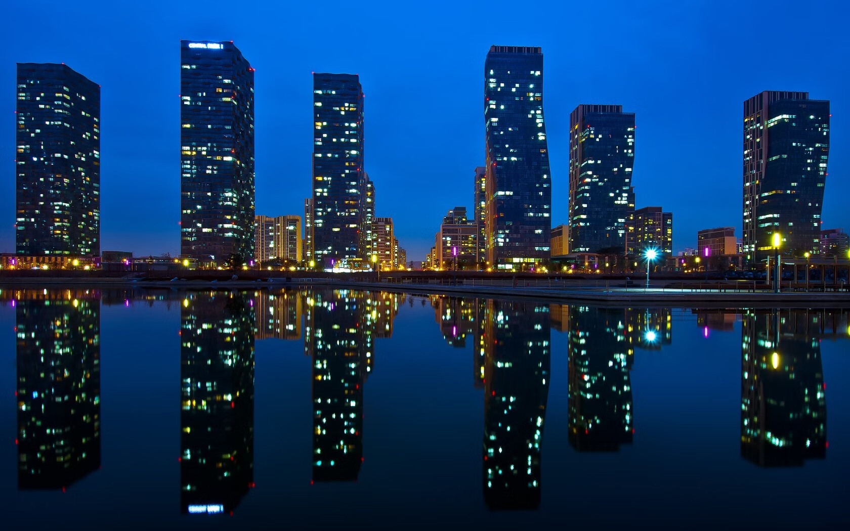 爱游戏官网-男篮后场组合配合默契成为战术体系中的核心支点，男篮十大得分后卫