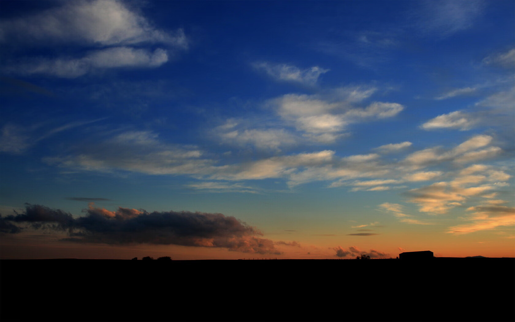 AYX体育官网-荷兰男队水球快攻效率提升明显，荷兰队手球